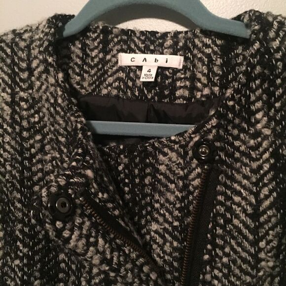 Black & White Tweed Blazer - Picture 4 of 5